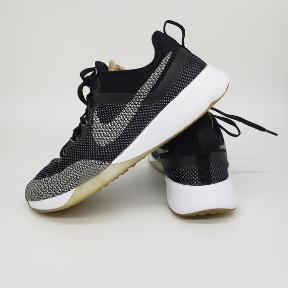 Nike Shoes - Nike Women's Zoom Dynamic Tranning Shoe Size 7